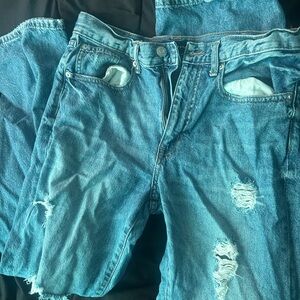 Women’s Distressed Blue Jeans